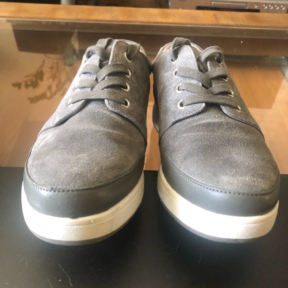 Donald J Pliner Suede sneakers Size 6.5 - Picture 2 of 8